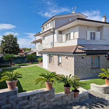 Castelbarco House B Hotel Рим Екстериор снимка
