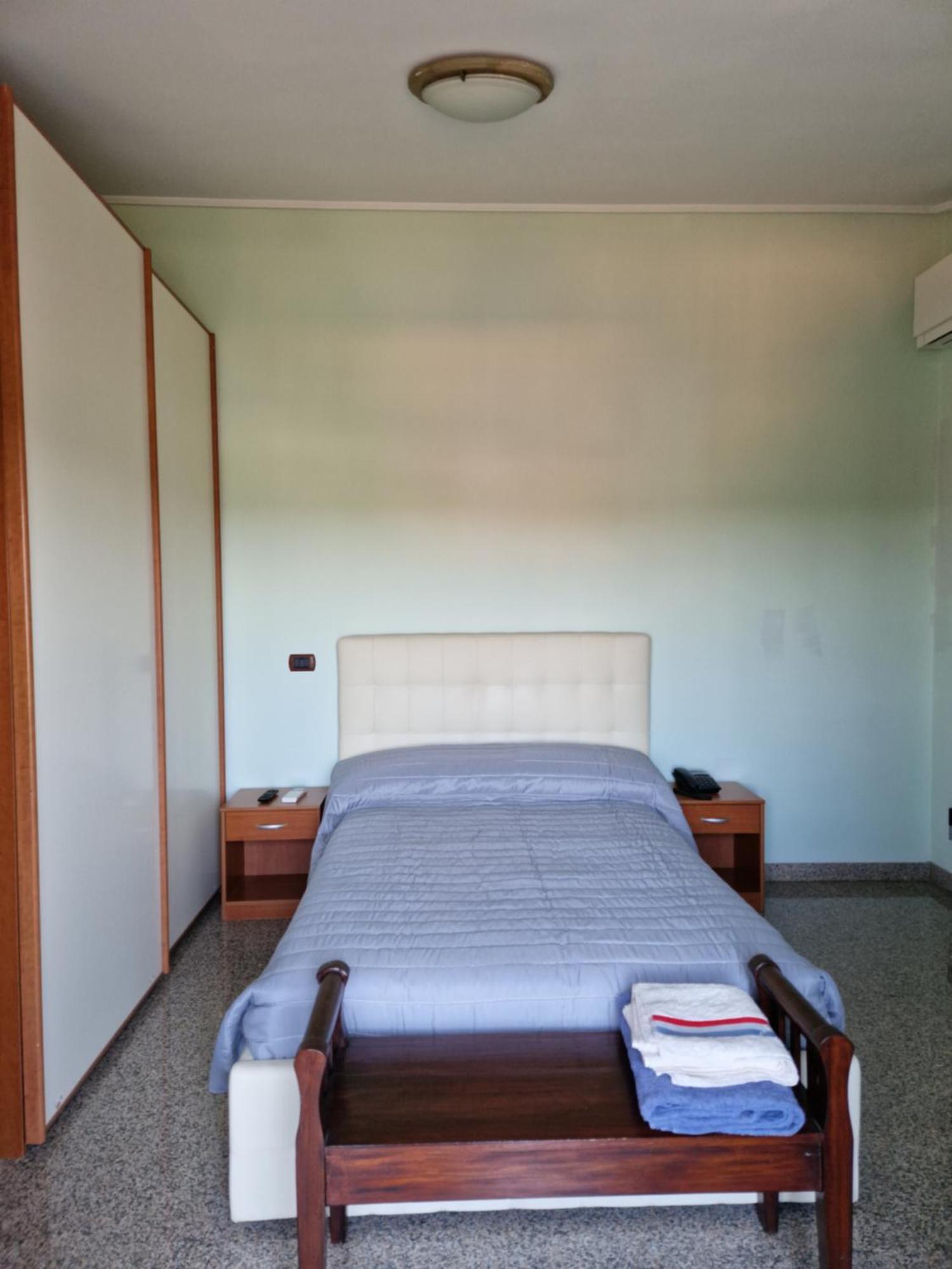 Castelbarco House B Hotel Рим Екстериор снимка